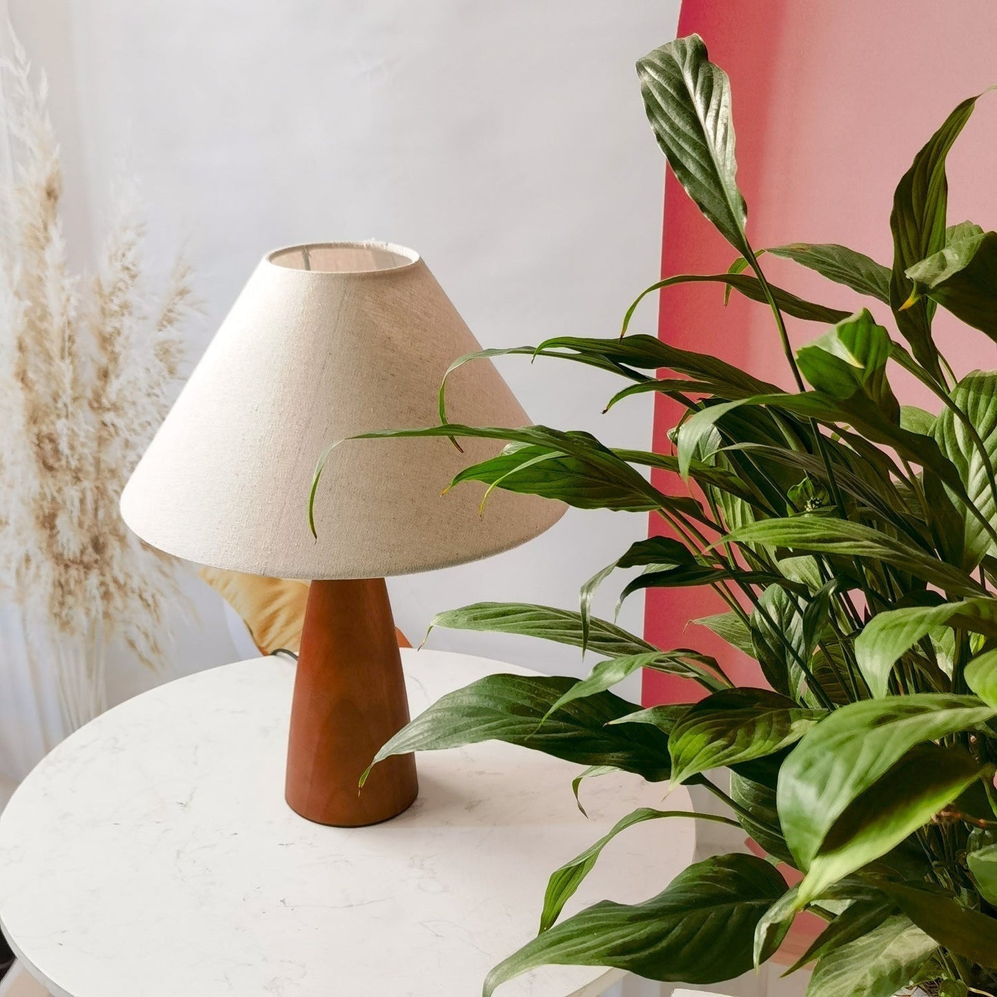 HeritageLight - Solid Wood Table Lamp, Inspired by the Ancient Style