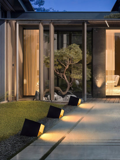 Cube - Solar Garden Lamp