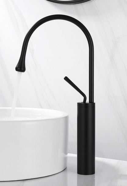 Tropfen Style Basin Faucet Bathroom Swivel Waterfall Faucet