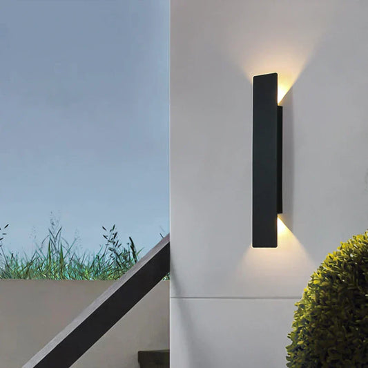 Triglow - Waterproof LED Outdoor Wall Lamp 
