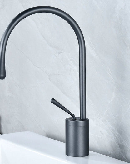 Tropfen Style Basin Faucet Bathroom Swivel Waterfall Faucet