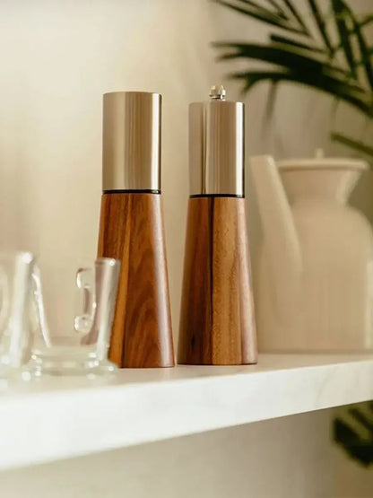 ZenMaal - Japanese Pepper Mill made of Acacia Wood